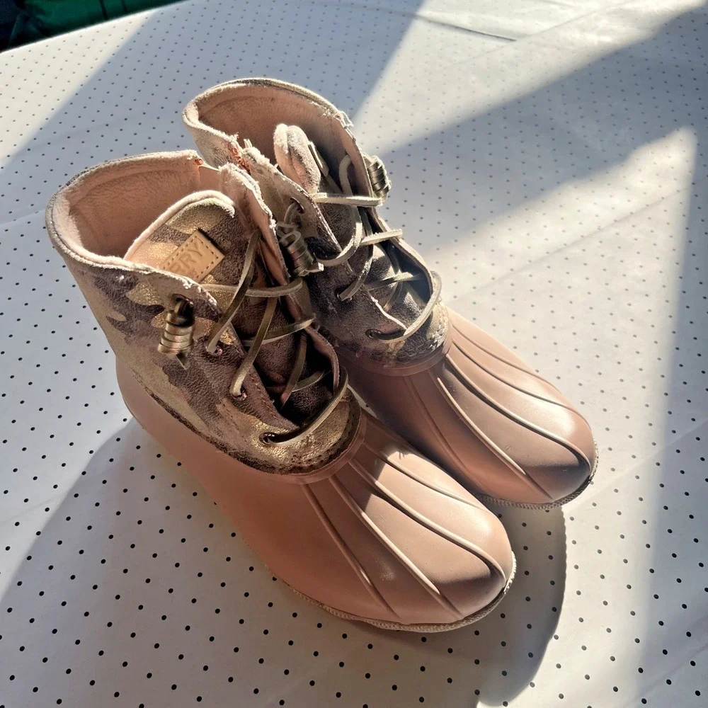 Sperry Saltwater Duck Boots Womens 8 Blush Pink Metallic Camo Waterproof  Boots